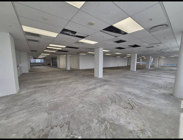 799M² OFFICE TO LET IN SANDTON CENTRAL